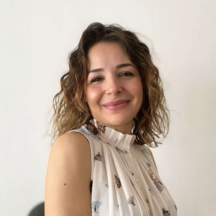 Anane - Coloriste & Coupeuse