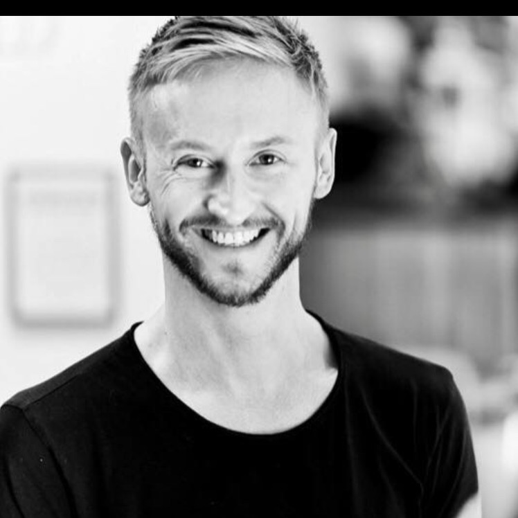 Expert profile picture